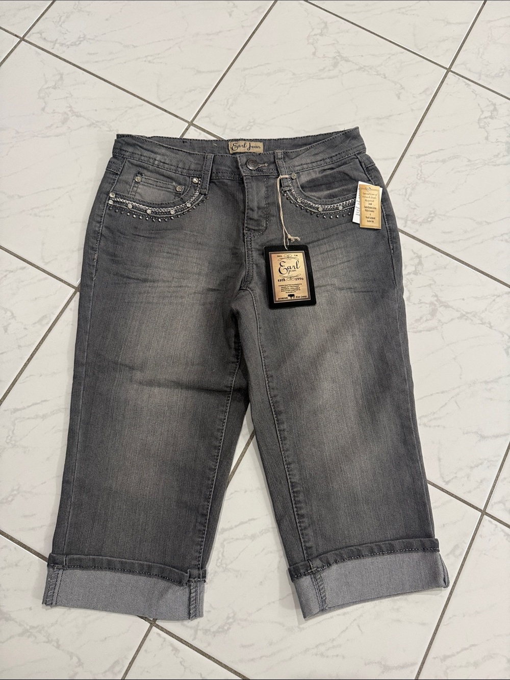 Y2K Earl Jeans Women's Gray Cropped Cuffed Jeans with Stud Detail